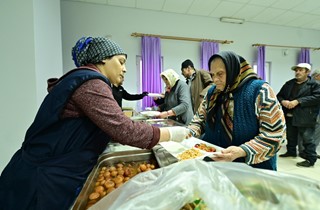 emlik Belediyesi’nden Ramazan Ayı Boyunca Her Gün Halk İftarı